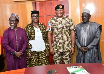 World Peace Day: Para-Mallam Peace Foundation Pays Courtesy Visit to 3 Div GOC in Jos